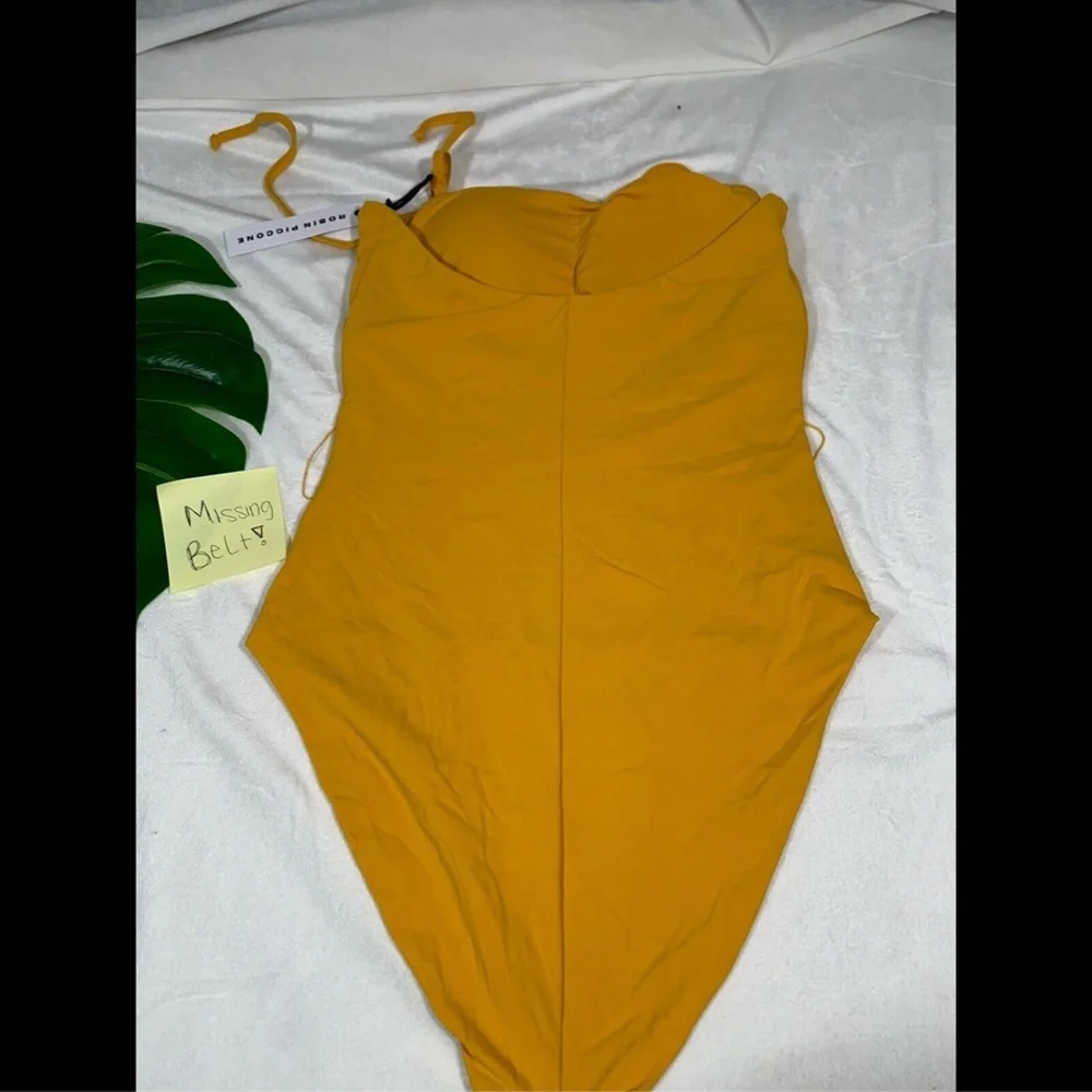 NEW Robin Piccone Luca Barbell Bandeau One‎ Piece Swimsuit Mustard [SZ 10 ] - Picture 5 of 8